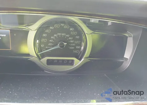 2019 Ford Taurus Limited z USA, uszkodzony, nr VIN 1FAHP2F85KG109836